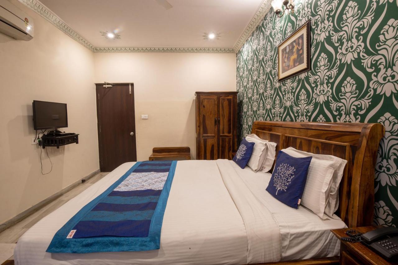 Hotel Royal Pratap Niwas Udaipur Eksteriør bilde