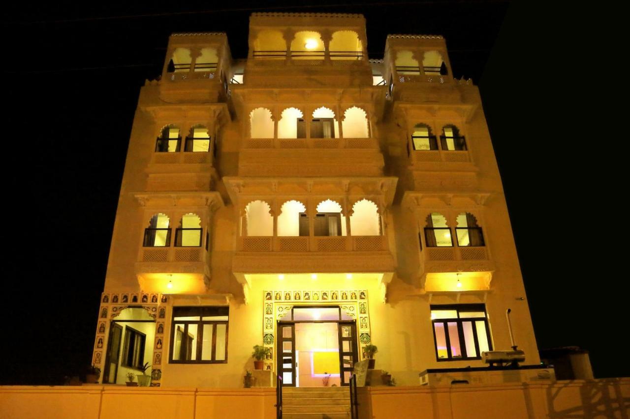 Hotel Royal Pratap Niwas Udaipur Eksteriør bilde