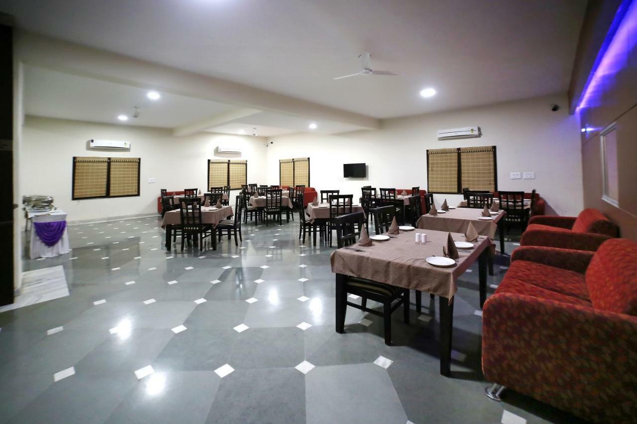 Hotel Royal Pratap Niwas Udaipur Eksteriør bilde